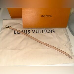 Louis Vuitton Vachetta Leather Pochette Accessories Strap
